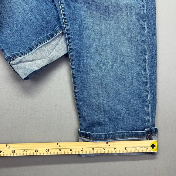 Signature Levi Strauss Capri Jeans Cuffed Hem Denim Blue Size 6 Fits 29" Grunge - Picture 10 of 11